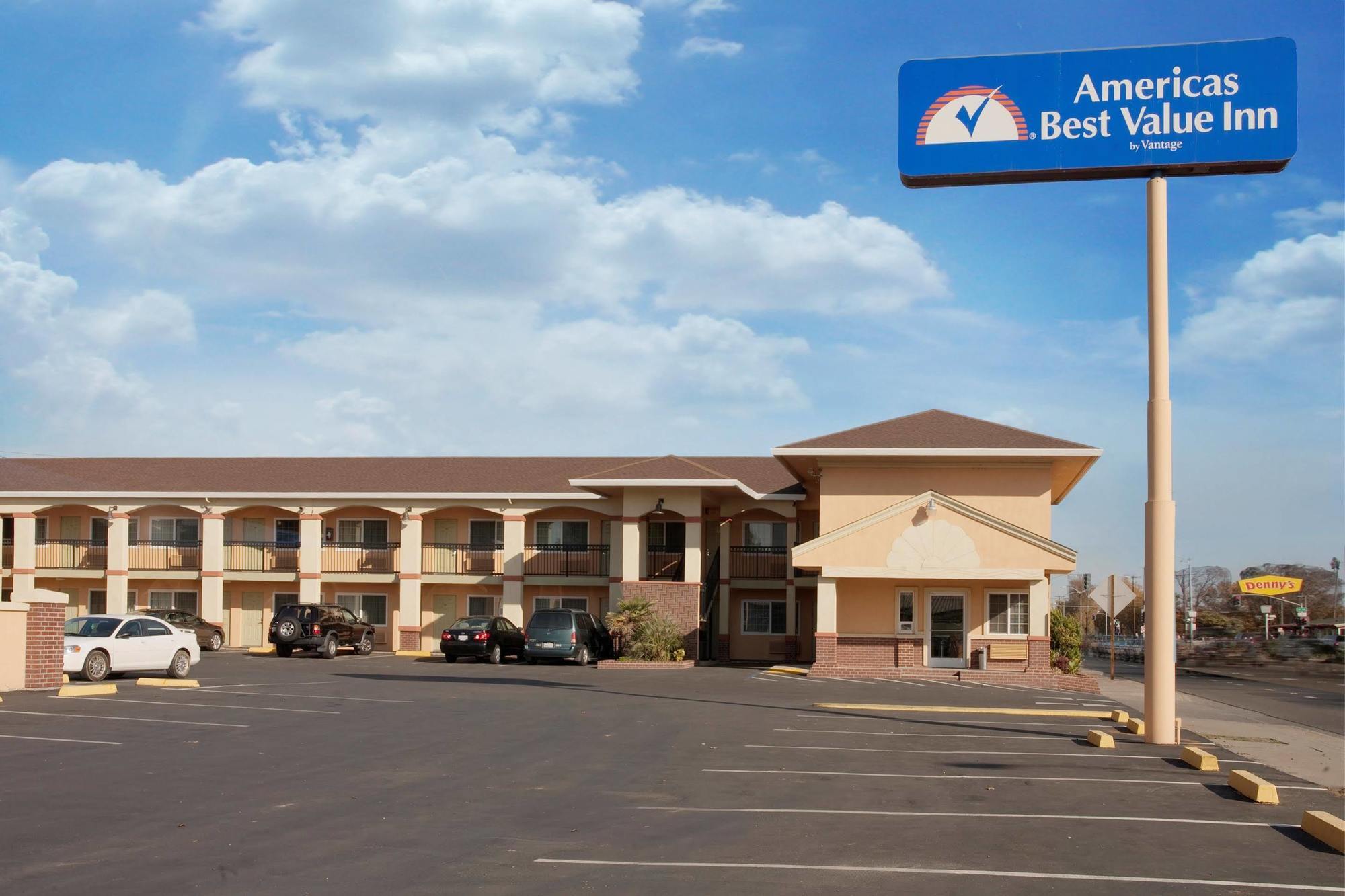 Americas Deluxe Inn- Marysville Exteriör bild