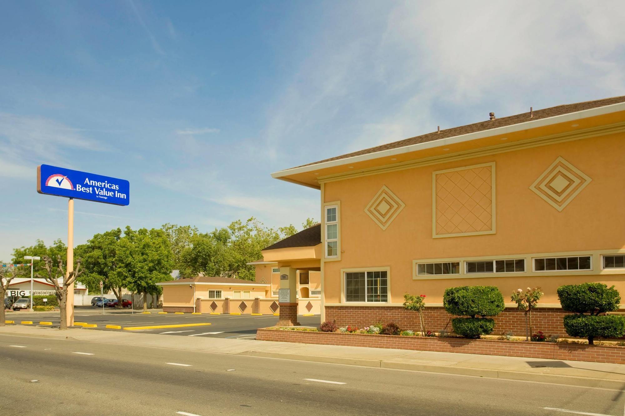 Americas Deluxe Inn- Marysville Exteriör bild